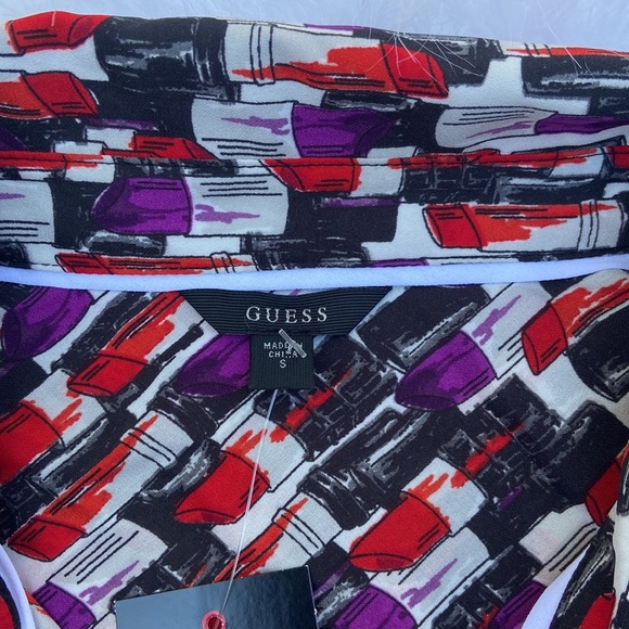 New GUESS Red/Purple Lipstick Long Sleeve Top - Picture 3 of 6